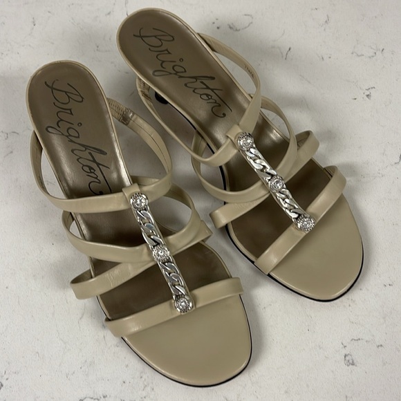Brighton TESORO Kitten Heel Sandals Women’s Size 9 Color - Biscotti - Taupe - Picture 11 of 16